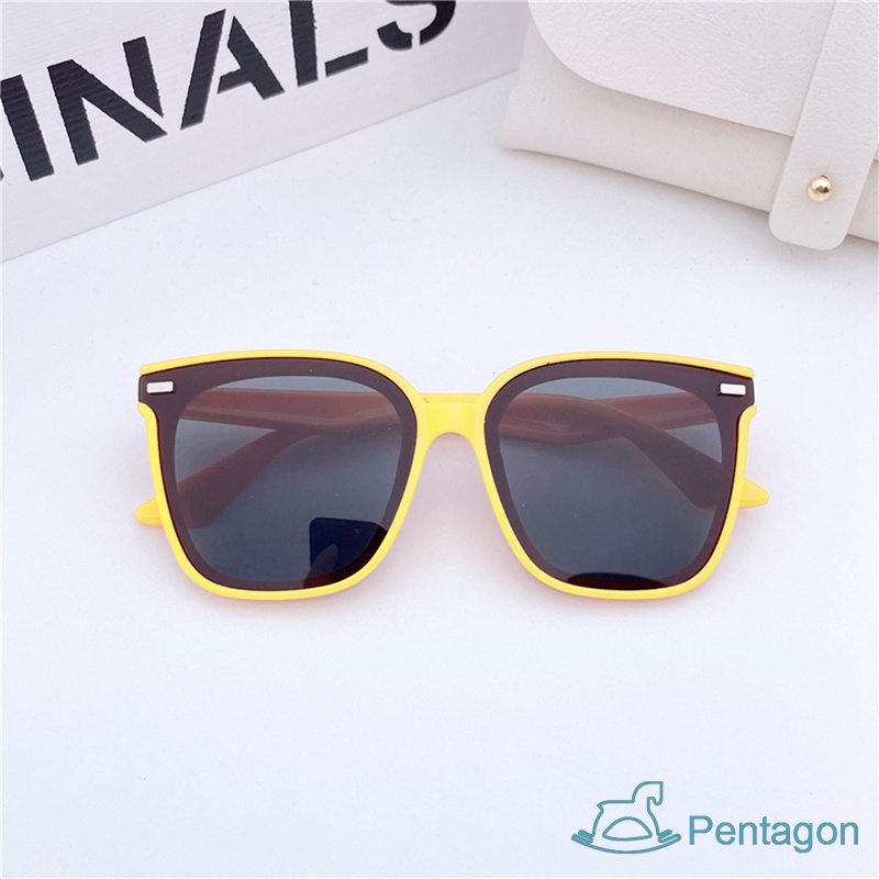 Kính Mát Gọng Vuông Chống Tia Uv Phong Cách Retro Thời Trang Cho Bé