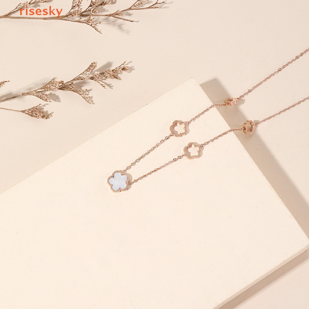 Vòng Cổ Bằng Thép Titan Mặt Hình Bông Hoa / Vỏ Sò Màu Trắng Thời Trang Cao Cấp Cho Nữ