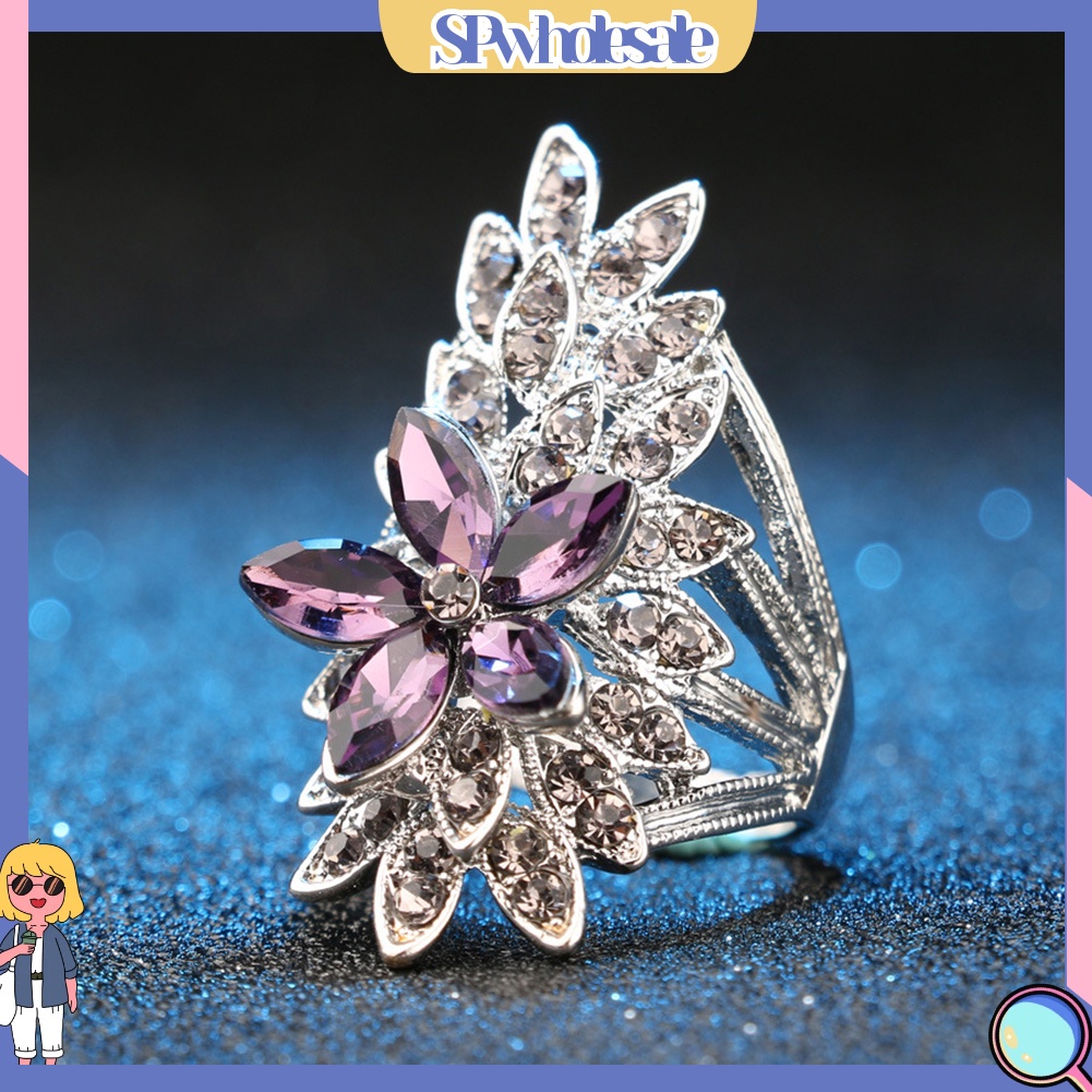 <SPwholesale> Nhẫn Dát Đá Zircon Hình Hoa Rỗng Quà Tặng Trang Sức Cho Nữ