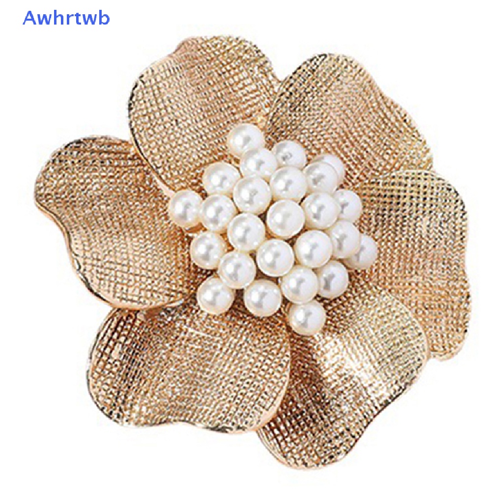 Nhẫn Kim Loại Hình Bông Hoa Đính Ngọc Trai Phong Cách Vintage Dành Cho Nữ Mới