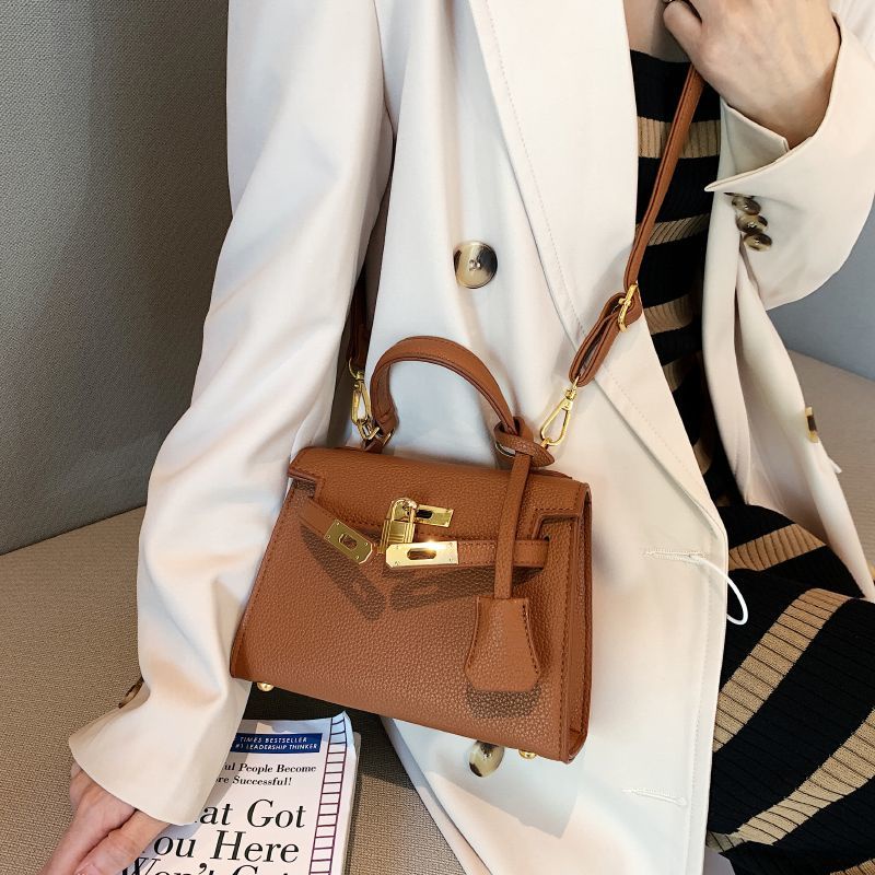 Túi Đeo Chéo, Xách Tay Thời Trang Cao Cấp Phụ Kiện Đầy Đủ Kèm Ảnh Chup That