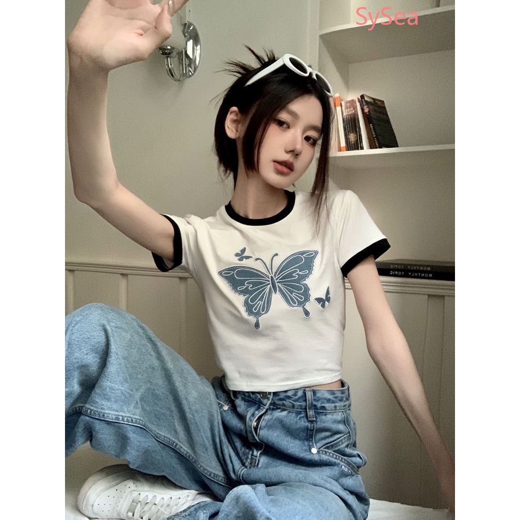Áo Thun Form Ôm Họa Tiết Bướm Phong Cách Hàn Quốc