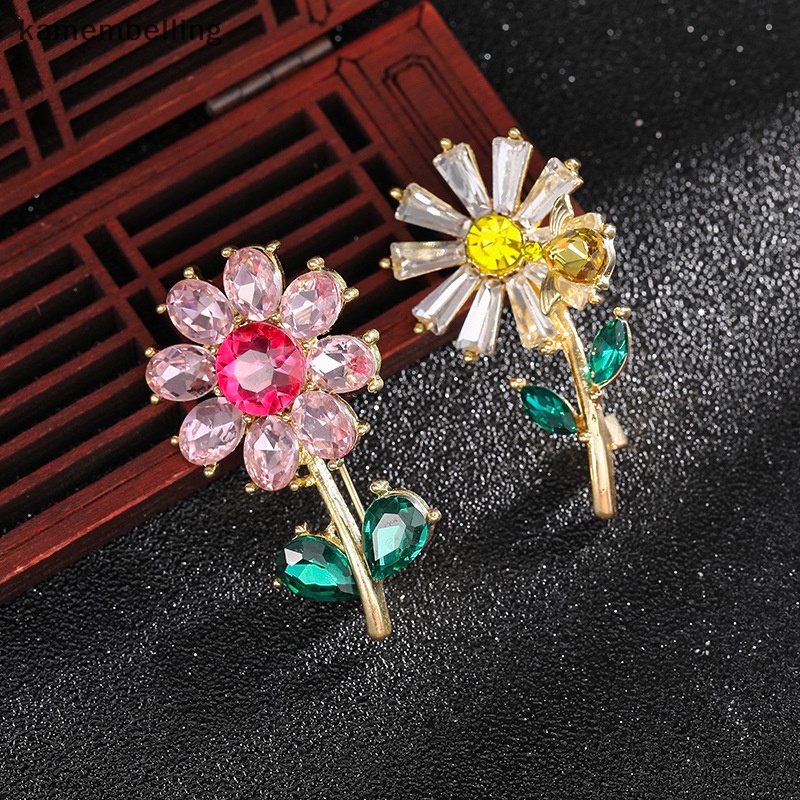 Ghim Cài Áo Hình Hoa Hướng Dương Đính Đá Zircon Màu Hồng Dễ Thương