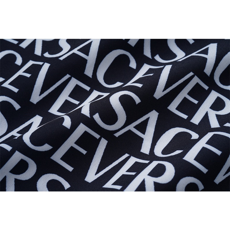 Mới Set Áo Thun Ngắn Tay + Chân Váy Phong Cách Đường Phố Cổ Điển Dành Cho Nữ