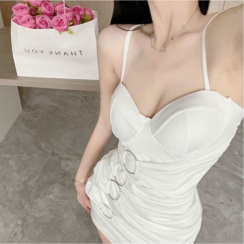 Đầm Hai Dây Thiết Kế Vòng Thép Phong Cách Âu Mỹ Gợi Cảm Thời Trang Mới