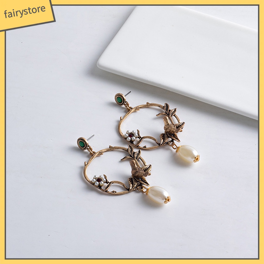 Bông Tai Hình Hoa / Chim Đính Ngọc Trai Giả Phong Cách Retro Dành Cho Nữ