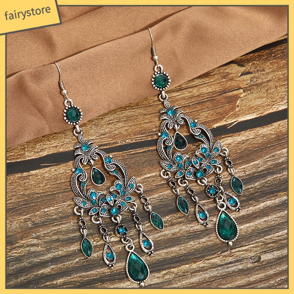 1 Đôi Bông Tai Hình Hoa Đính Pha Lê Giả Thiết Kế Đục Lỗ Phong Cách Cổ Điển Thời Trang