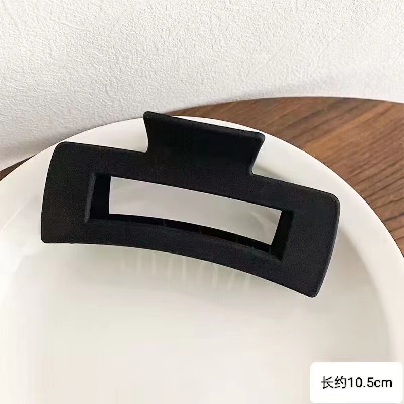 Kẹp Tóc Acrylic Hình Vuông Màu Đen Nhám Đơn Giản Thời Trang Hàn Quốc Chất Lượng Cao Cho Nữ