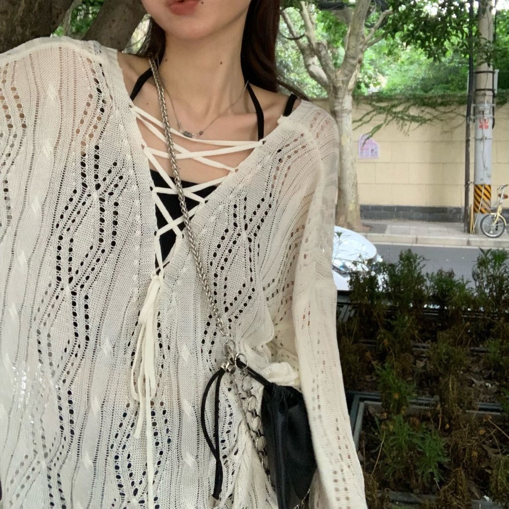 IELGY Áo sweater Dệt Kim Mỏng Tay Dài Khoét Lỗ Phong Cách Hàn Quốc Cho Nữ