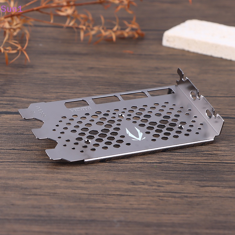 1 Tấm Chắn Gió Thay Thế Cho RTX4090 AMP EXTREME AIRO