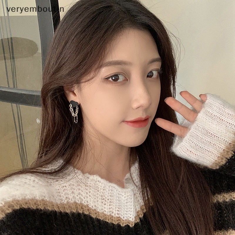 1 Đôi Bông Tai Dây Xích Dài Hình Trái Tim Màu Đen Phong Cách Hip Hop Cá Tính Dành Cho Bạn Nữ Hàng Ngày n