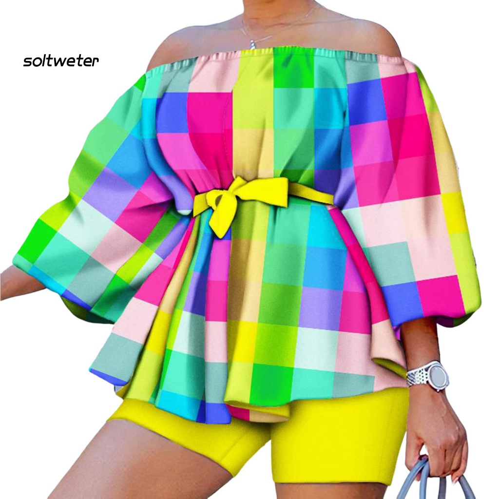 Set Đồ 2 Món Gồm Áo Trễ Vai Tay 3 / 4 Có Diềm Xếp Nếp Và Quần Ngắn Viền Bèo In Họa Tiết Cho Nữ