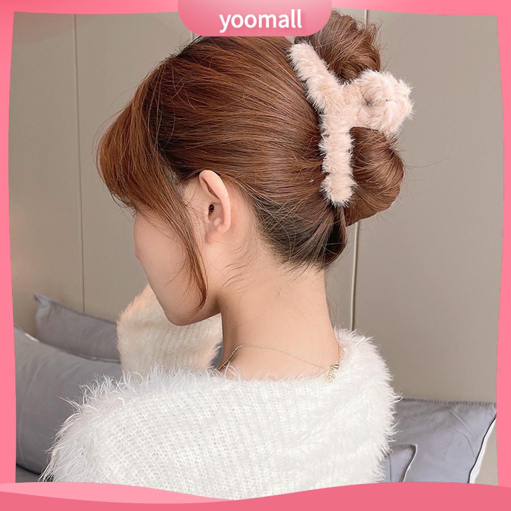 Kẹp Tóc Càng Cua Phủ Lông Màu Trơn Chống Trượt Thời Trang Thu Đông Cho Nữ