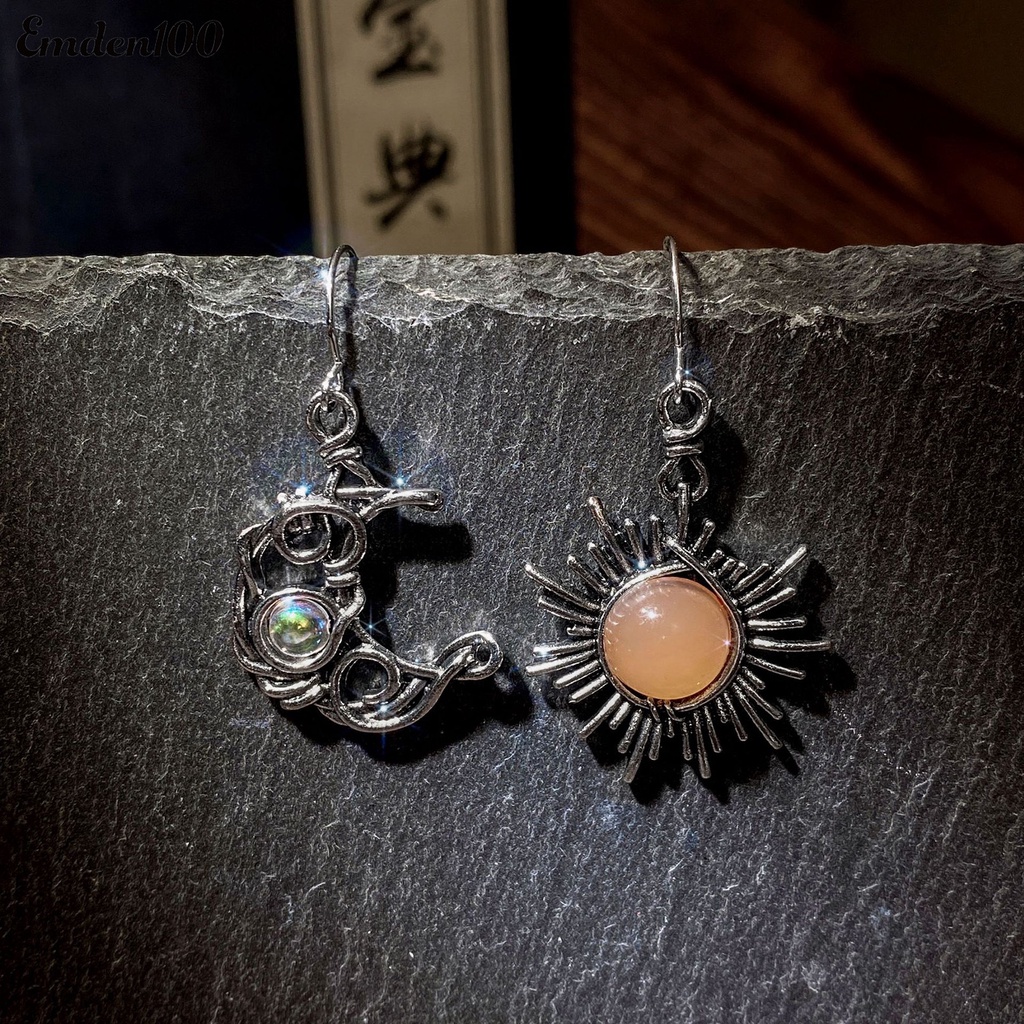 1 Đôi Bông Tai Hình Mặt Trăng Bằng Hợp Kim Tinh Tế