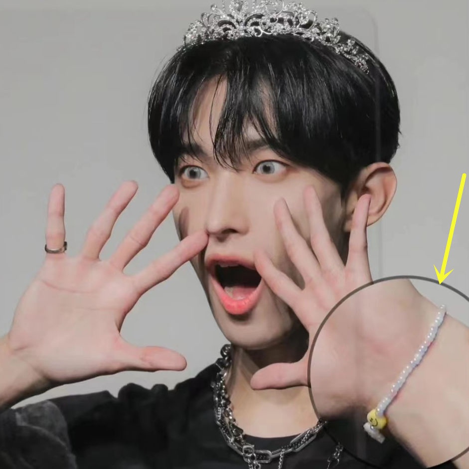 Vòng Tay Xâu Hạt 17 Kiểu Phong Cách Nhóm Nhạc Seventeen