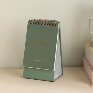Lịch 2024 Để Bàn Nhiều Màu Sắc