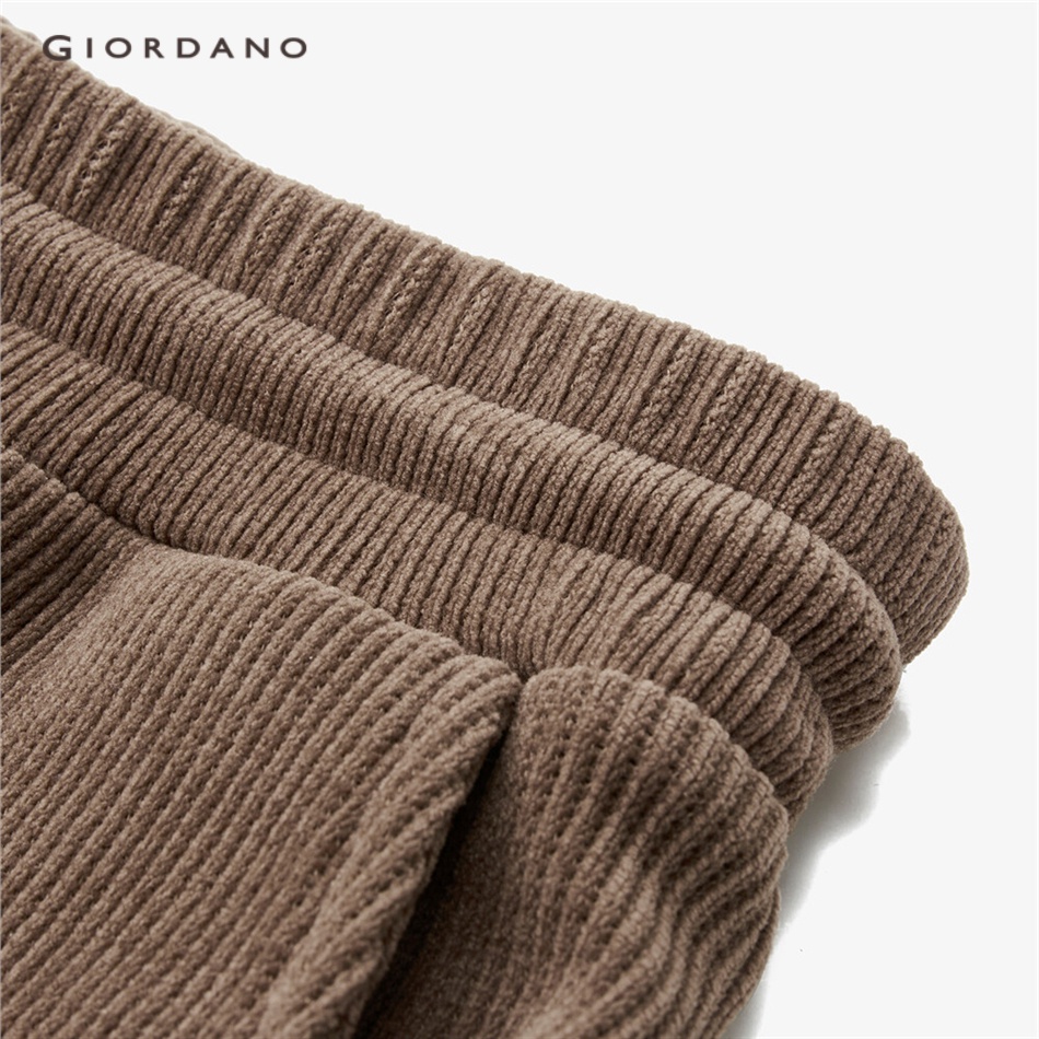 Quần jogger GIORDANO 18113924 nhung kẻ lưng thun co giãn thời trang cho nam