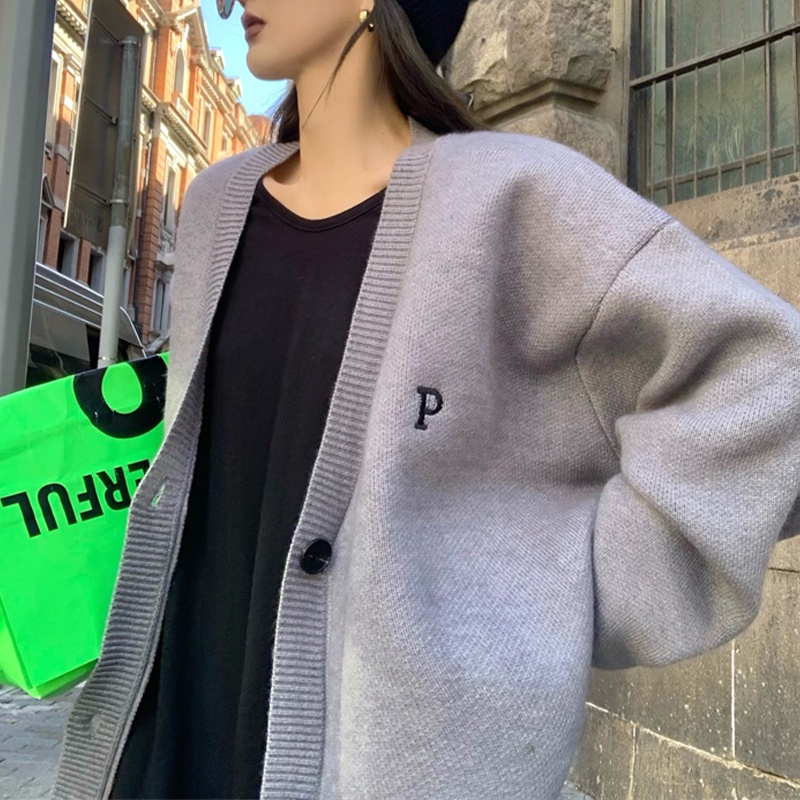 Zhu Xia Áo Khoác cardigan Dệt Kim Tay Dài Dáng Rộng Thêu Chữ Phong Cách retro Mới Cho Nữ