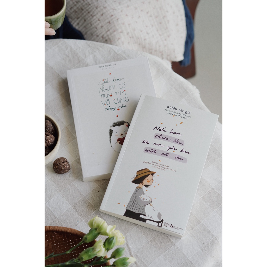 Sách  Combo Gửi bạn người có trái tim vô cùng nhạy cảm + Nếu bạn chưa ổn tôi xin gửi bạn một cái ôm - Bản Quyền