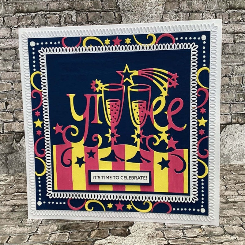 Khuôn Cắt Giấy Kim Loại Khung Viền Ren Hoa Xinh Xắn