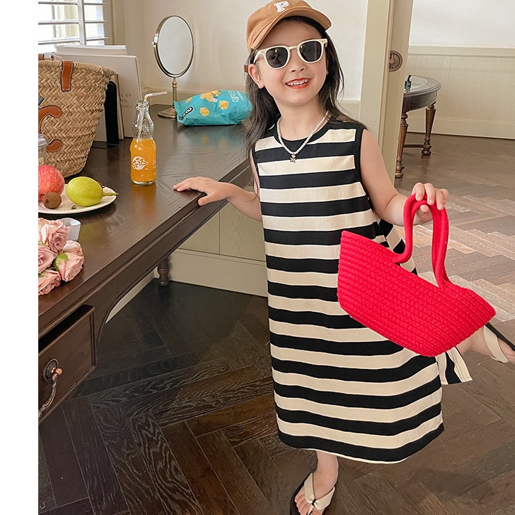 Đầm Dài Ngang Gối Họa Tiết Kẻ Sọc Trắng Đen Phong Cách Hàn Quốc Thời Trang Mùa Hè Dành Cho Bé Gái