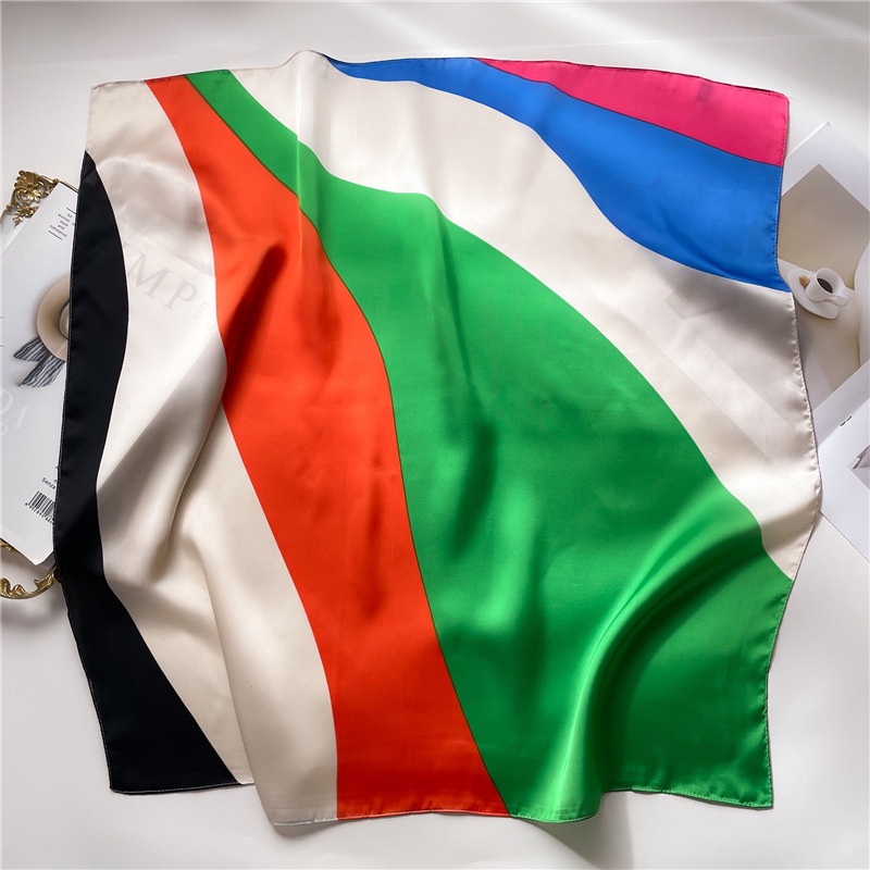 Khăn Choàng Cổ Hình Vuông Họa Tiết Kẻ Sọc Màu Sắc Tương Phản Phong Cách Âu Mỹ Thời Trang Cho Nữ