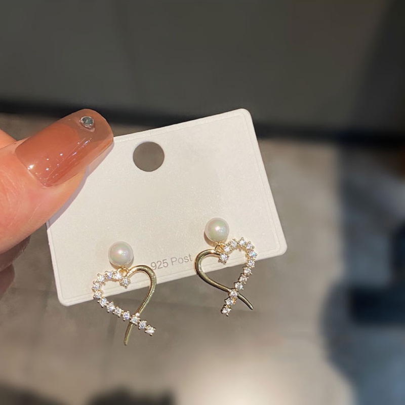 Bông Tai Hình Trái Tim Đính Đá Dễ Thương Phong Cách Hàn Quốc Cho Nữ