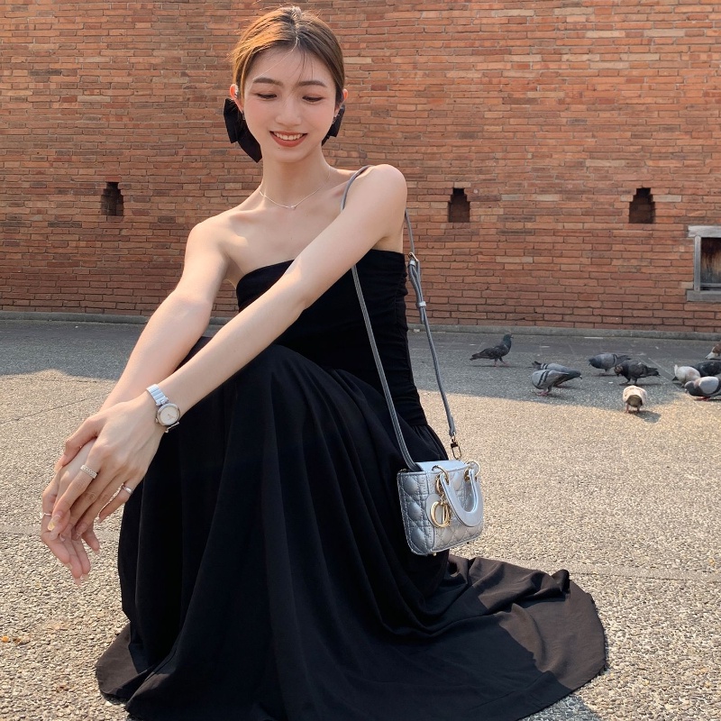 Đầm sát nách COZOK màu trơn quyến rũ hợp thời trang