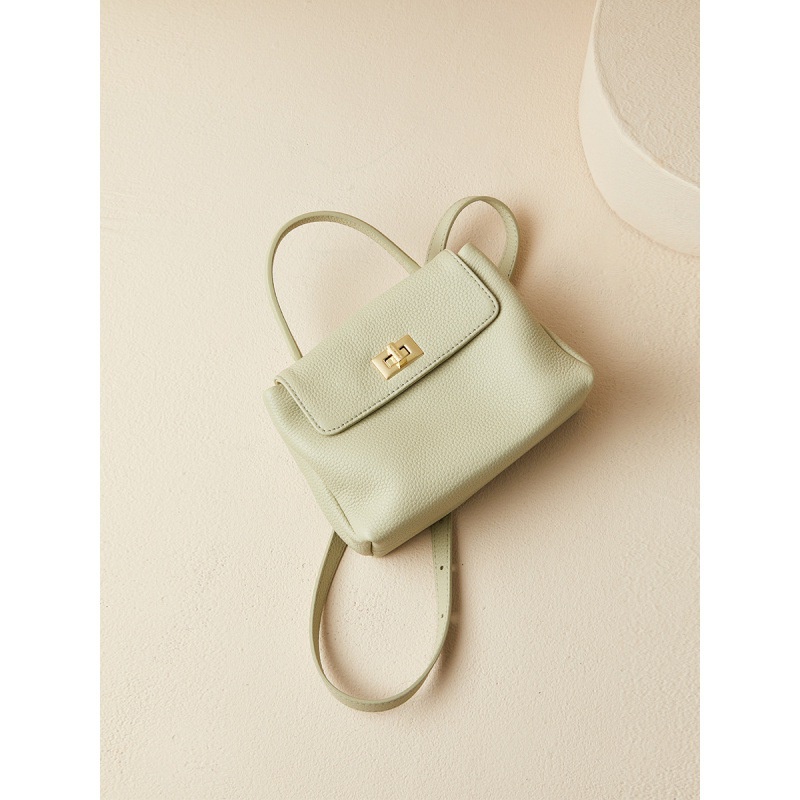 Túi Da Mềm Đeo Chéo Đựng Điện Thoại Họa Tiết Vỏ Quả Vải Thời Trang Xuân Hè 2023