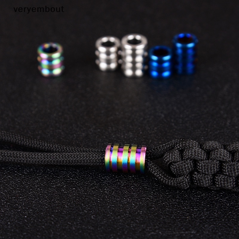 Vòng Dây Paracord Bằng Hợp Kim Titan Tiện Dụng