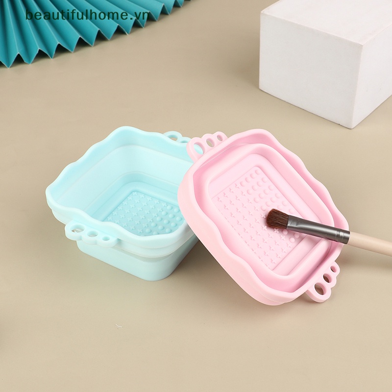 Miếng Silicone Vệ Sinh Cọ Trang Điểm Có Thể Gấp Gọn Tiện Lợi