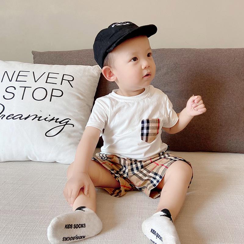 Set Đồ Thể Thao Áo Thun Có Túi + Quần Short Kẻ Sọc Ca Rô Thời Trang Mùa Hè Cho Bé Trai