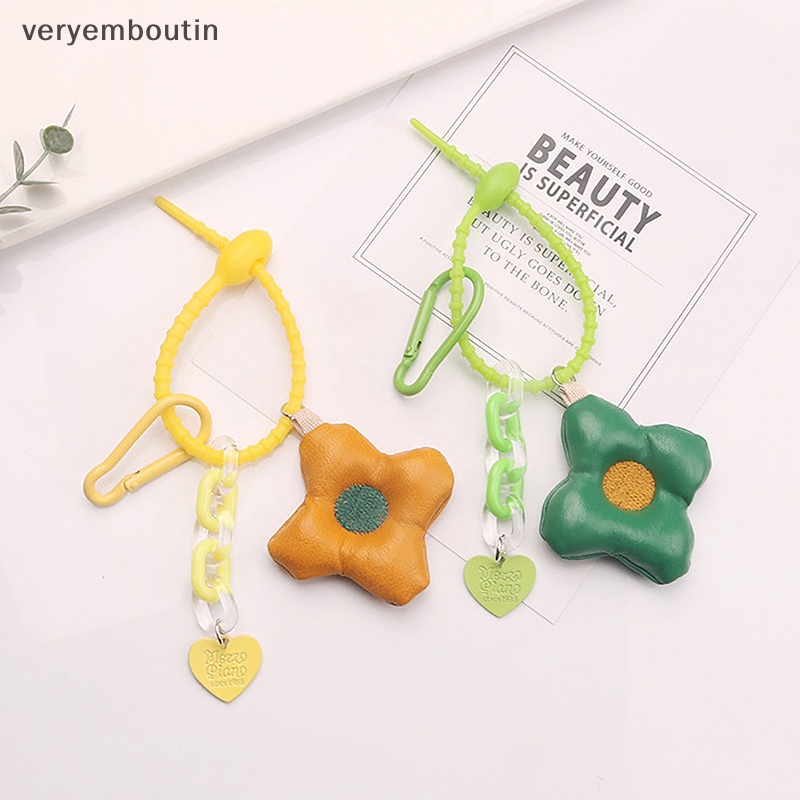 Móc Khóa Da Họa Tiết Hoa Trái Tim Đáng Yêu