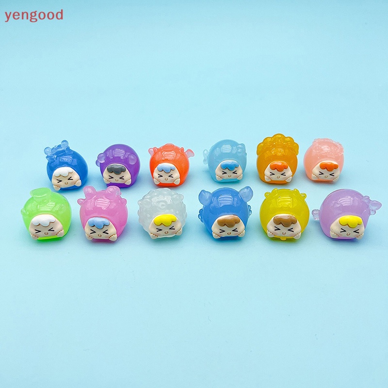 Bộ 2 Đồ trang trí Búp Bê Bọ Cạp Hoạt Hình Màu Dạ Quang Trang Trí Tiểu Cảnh