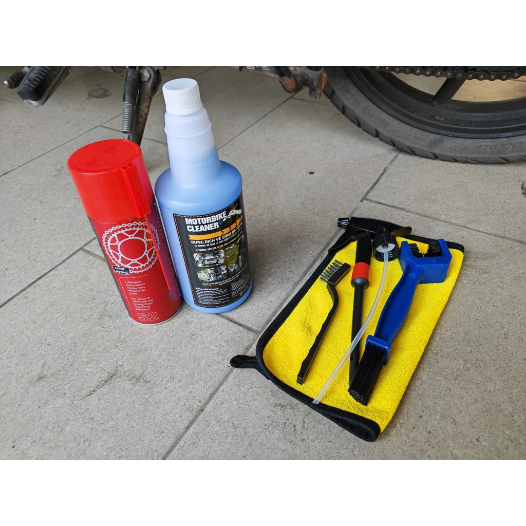 Combo Tẩy Đa Năng Motorbike Cleaner Kèm Dưỡng Sên X1r Tơ Nhện Không Văng Tặng Quà 4 Món