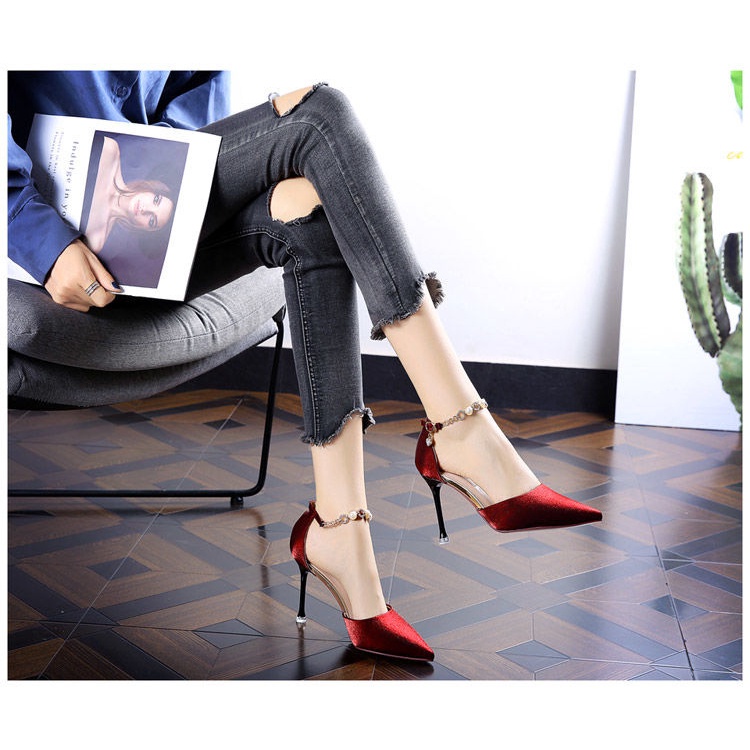 Sandal Cao Gót Mũi Nhọn Thiết Kế Mới Thời Trang Dành Cho Năm 2023