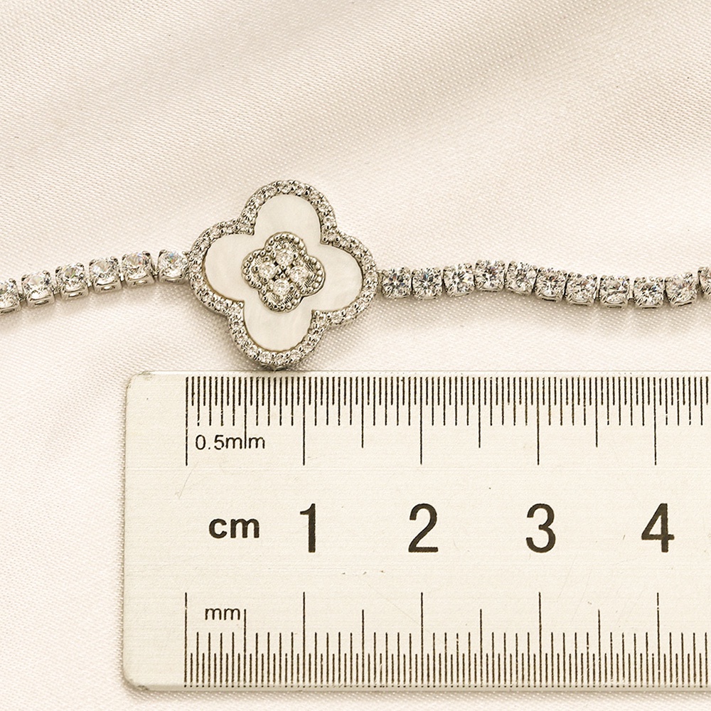 Vòng Đeo Tay Thép Titan Mặt Chữ CD Rỗng Thiết Kế Tinh Tế