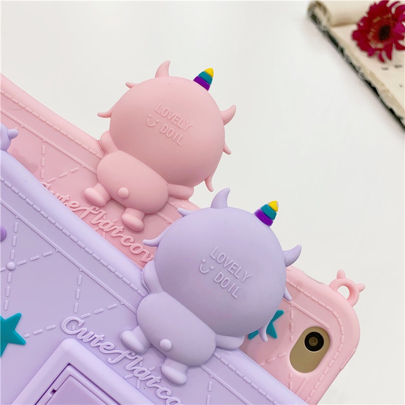 Ốp Máy Tính Bảng Silicone Trẻ Em Cho iPad 7.9 &quot;10.2&quot; 10.9 &quot;11&quot; 12.9 &quot;MINI 1 2 3 4 5 6 / Air 1 2 / Pro 9.7 / Air 4th 5th 6th 7th 8th 9th 10th 2020 2022 Giá Đỡ Điện Thoại Tiện Dụng Chất Lượng Cao