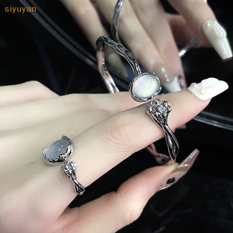 Vòng Đeo Tay Kèm Nhẫn Đá Mặt Trăng Sáng Tạo Có Thể Điều Chỉnh Kích Thước Cho Nữ