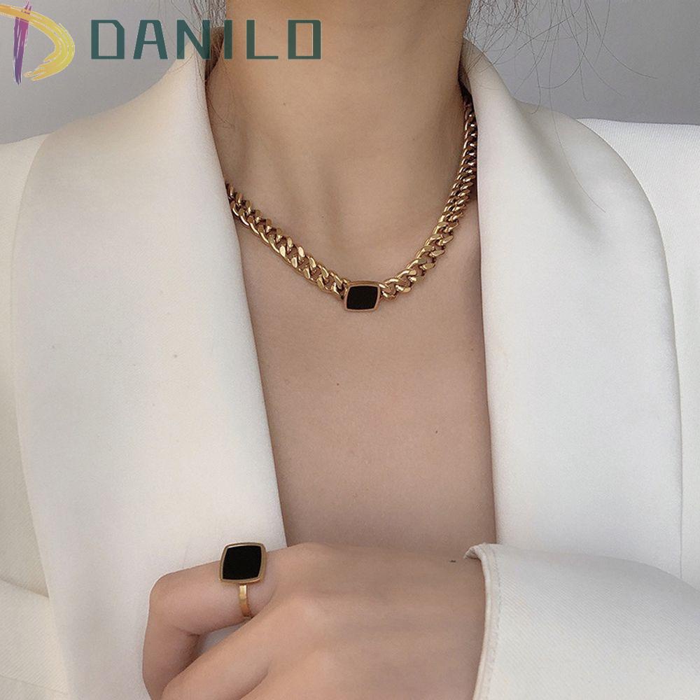 Vòng Cổ Dây Chuyền Dày Mặt Vuông Phong Cách Cổ Điển Thời Trang Cho Nữ