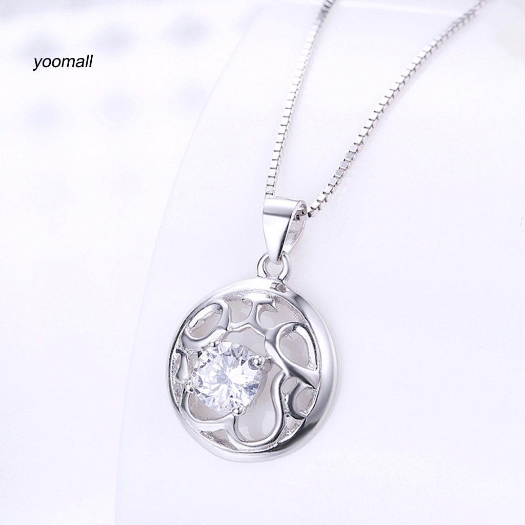 Vòng cổ Mặt Khoét Rỗng Mỏng Nhẹ Thân Thiện Với Làn Da Thời Trang Cho Nữ