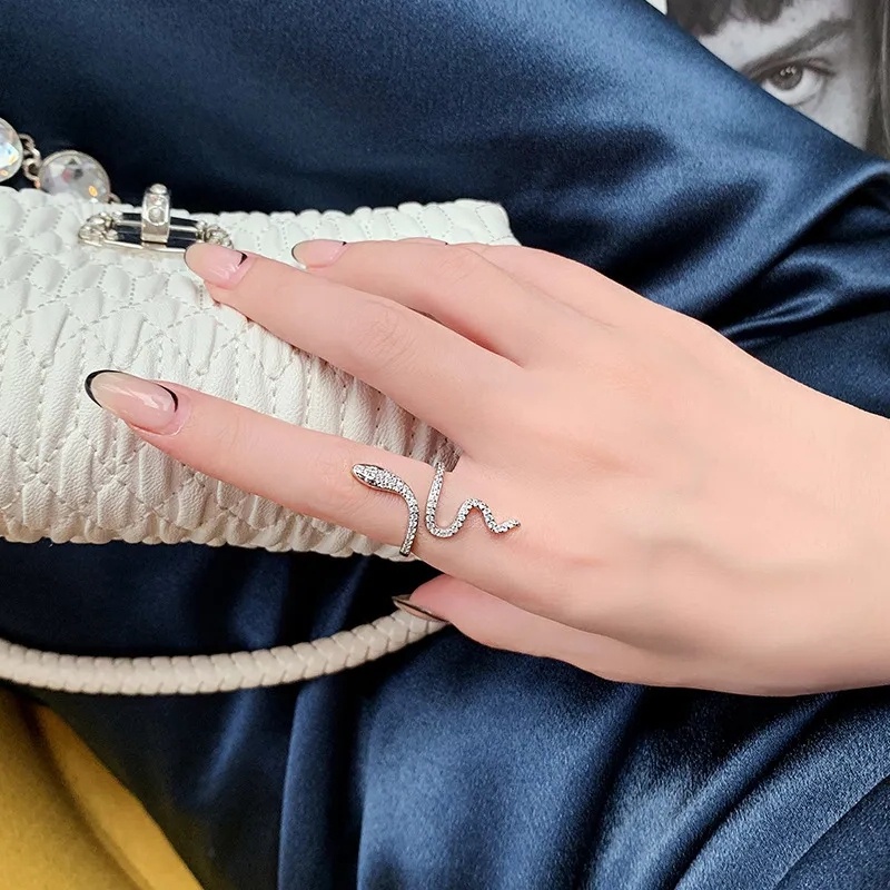 Nhẫn Hở Hình Rắn Đính Đá Thời Trang Hip Hop Punk Cổ Điển