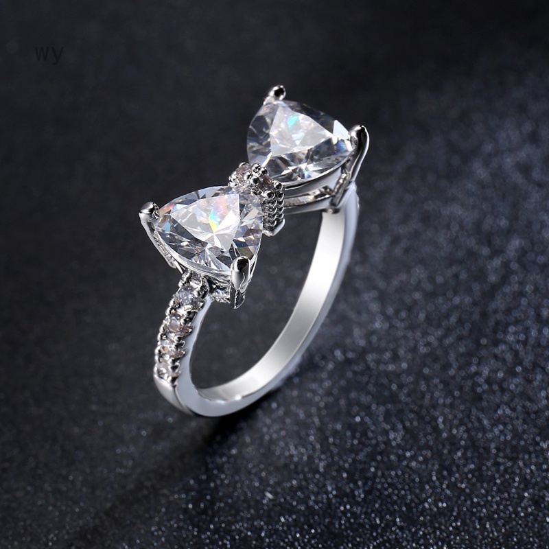 Nhẫn Đính Đá Topaz Hình Nơ Dễ Thương Cho Nữ