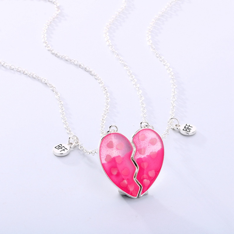 Ygt Set 2 Vòng cổ Mặt Trái Tim Từ Tính Phát Quang Nhiều Màu Sắc