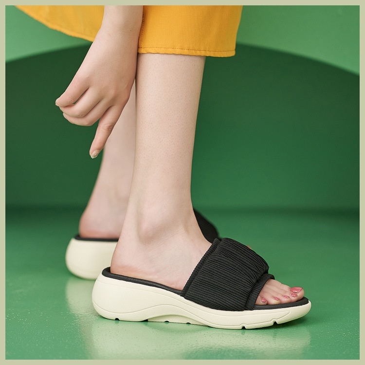 Dép Sandal Thể Thao Đế Dày Chống Trượt Thoải Mái Mới Cho Nữ