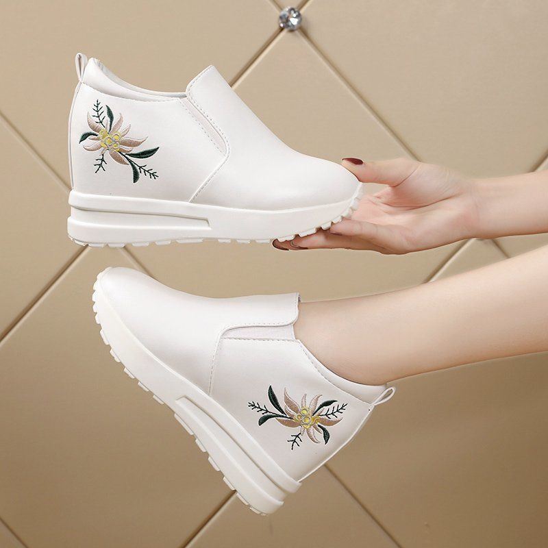 Giày Đế Xuồng Dày Dặn Tăng Chiều Cao Đa Năng Thời Trang Hàn Quốc Cho Nữ