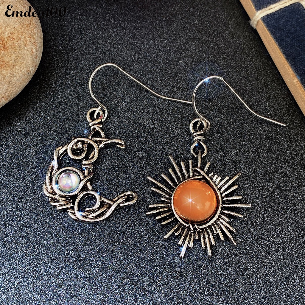 1 Đôi Bông Tai Hình Mặt Trăng Bằng Hợp Kim Tinh Tế