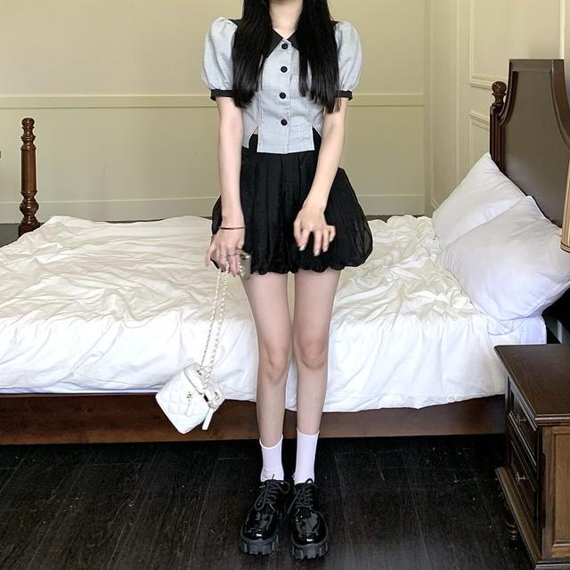 Set Áo Sơ Mi Tay Phồng Màu Tương Phản + Chân Váy Lưới Thời Trang Dành Cho Nữ