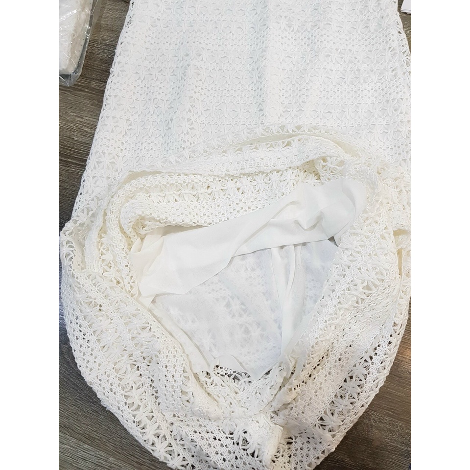 Đầm Sát Nách Ren G.u