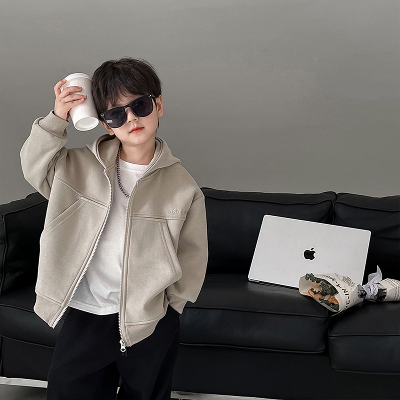 Trẻ em nhật bản và hàn quốc có mũ trùm đầu áo khoác cotton thêu chữ màu rắn